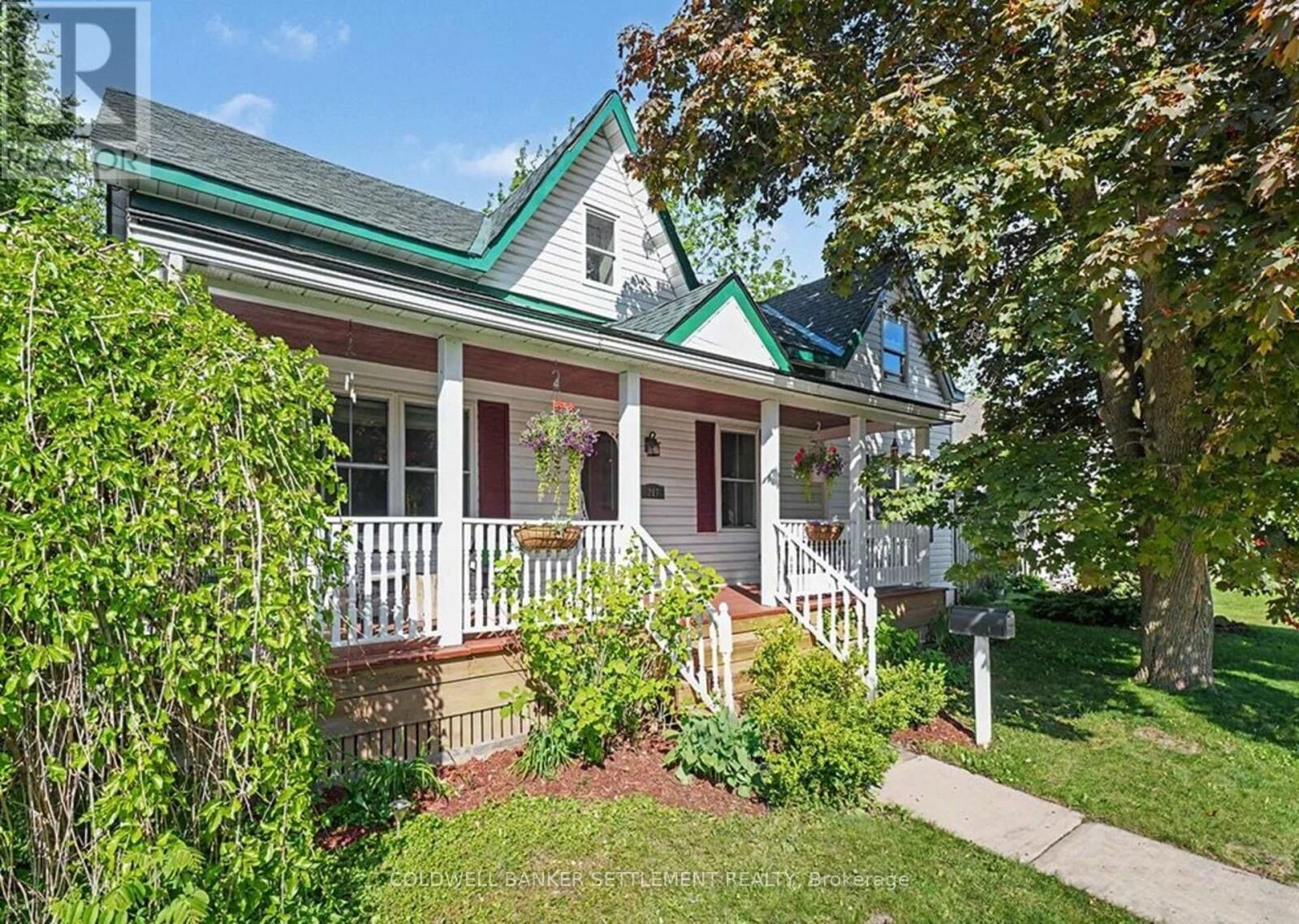 Property Photo:  217 Gore Street East  ON K7H 1K6 