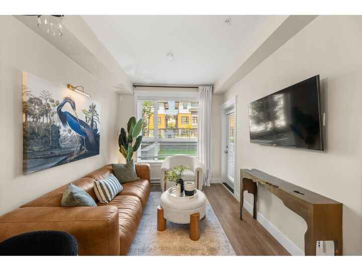 Property Photo:  20926 83 Avenue 404  BC V2Y 3Y9 