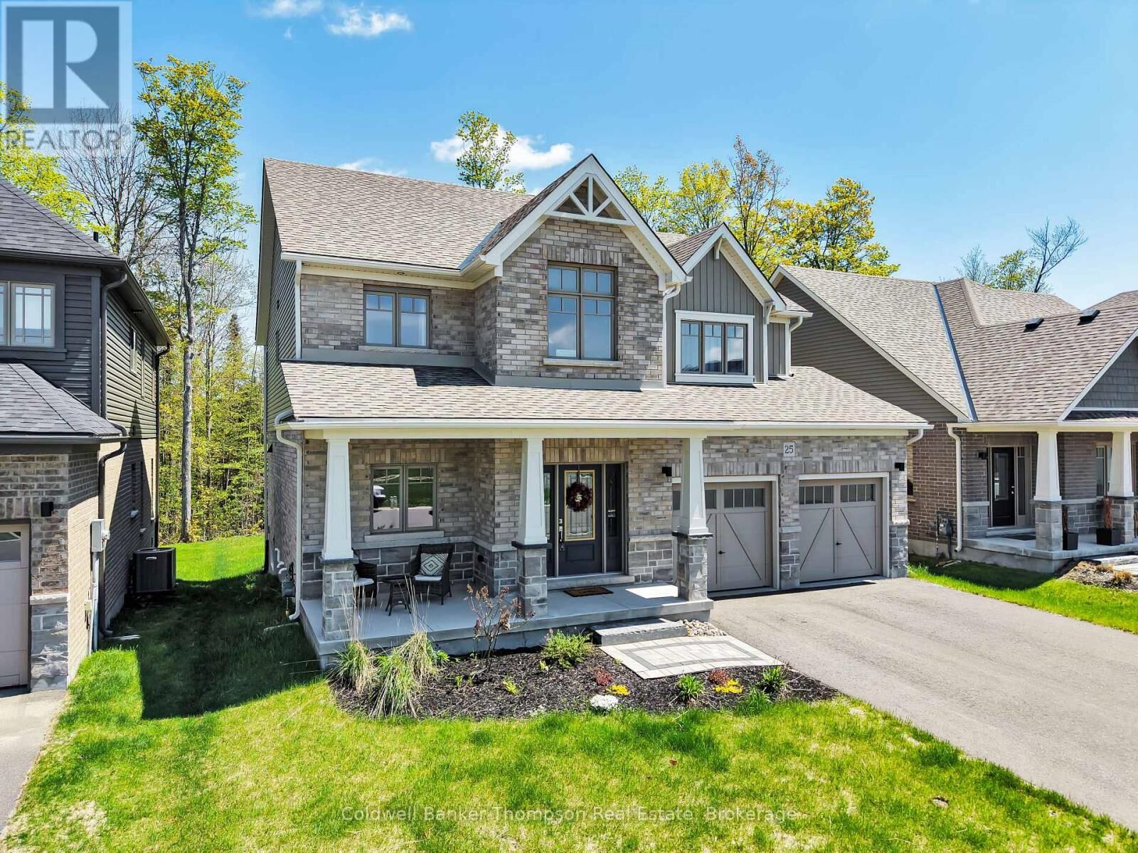 Property Photo:  25 Eaglecrest Avenue  ON P1H 0G5 