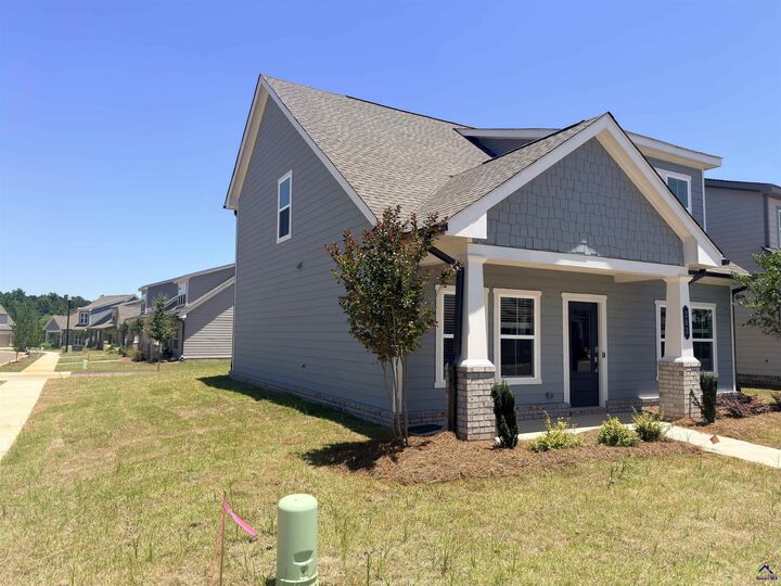 Property Photo:  203 Ensemble Boulevard  GA 31069 