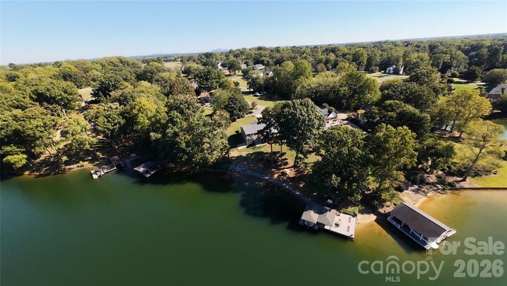 Property Photo: 104 Doral Court NC 28086
