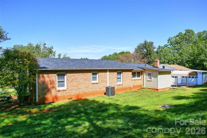 Property Photo:  5291 E Bandys Crossroads Road  NC 28609 