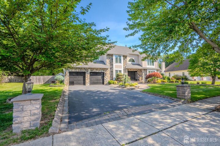 Property Photo: 61 Amherst Way NJ 08550