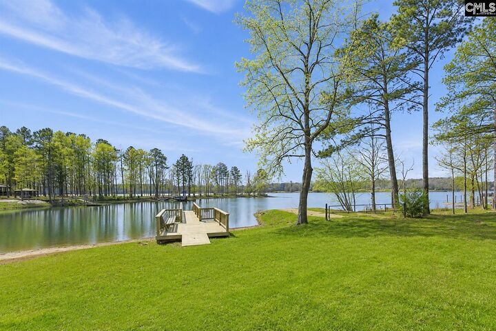 Property Photo: 704 Harbor View SC 29227