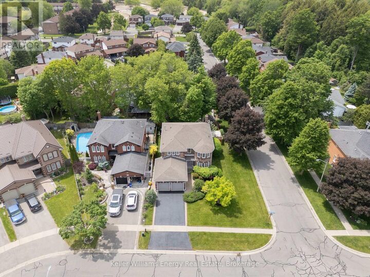Property Photo:  1182 Thimbleberry Circle  ON L1K 2H3 