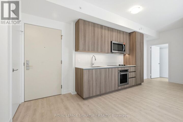 Property Photo:  15 Richardson Street 818  ON M5A 0Y5 