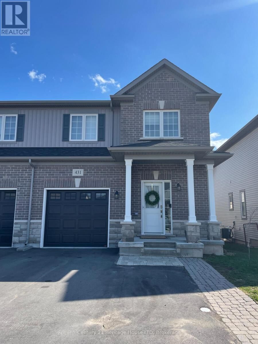 Property Photo:  431 Williams Crescent  ON L2A 4P6 