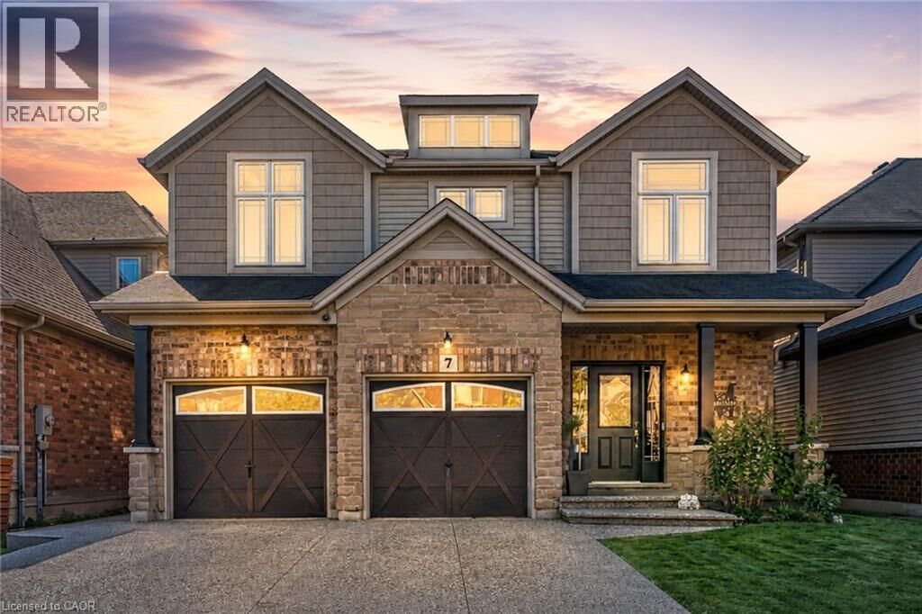 Property Photo:  7 Kinsman Drive  ON L0R 1C0 