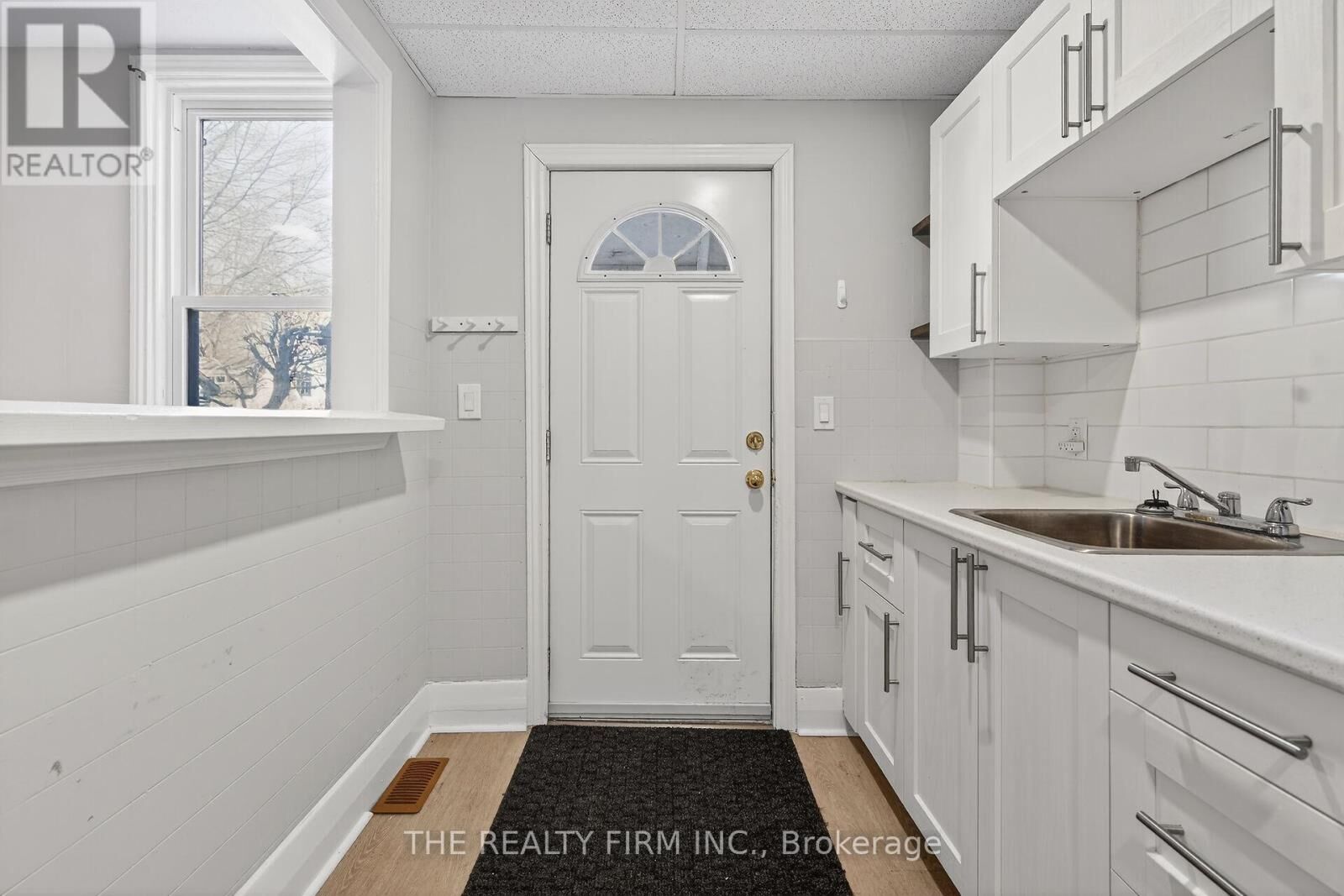 Property Photo:  312 Piccadilly Street 2  ON N6A 1S5 