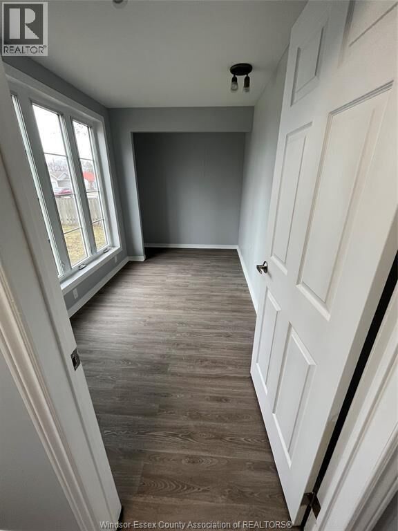 Property Photo:  1296 Elm Avenue  ON N8X 2B5 