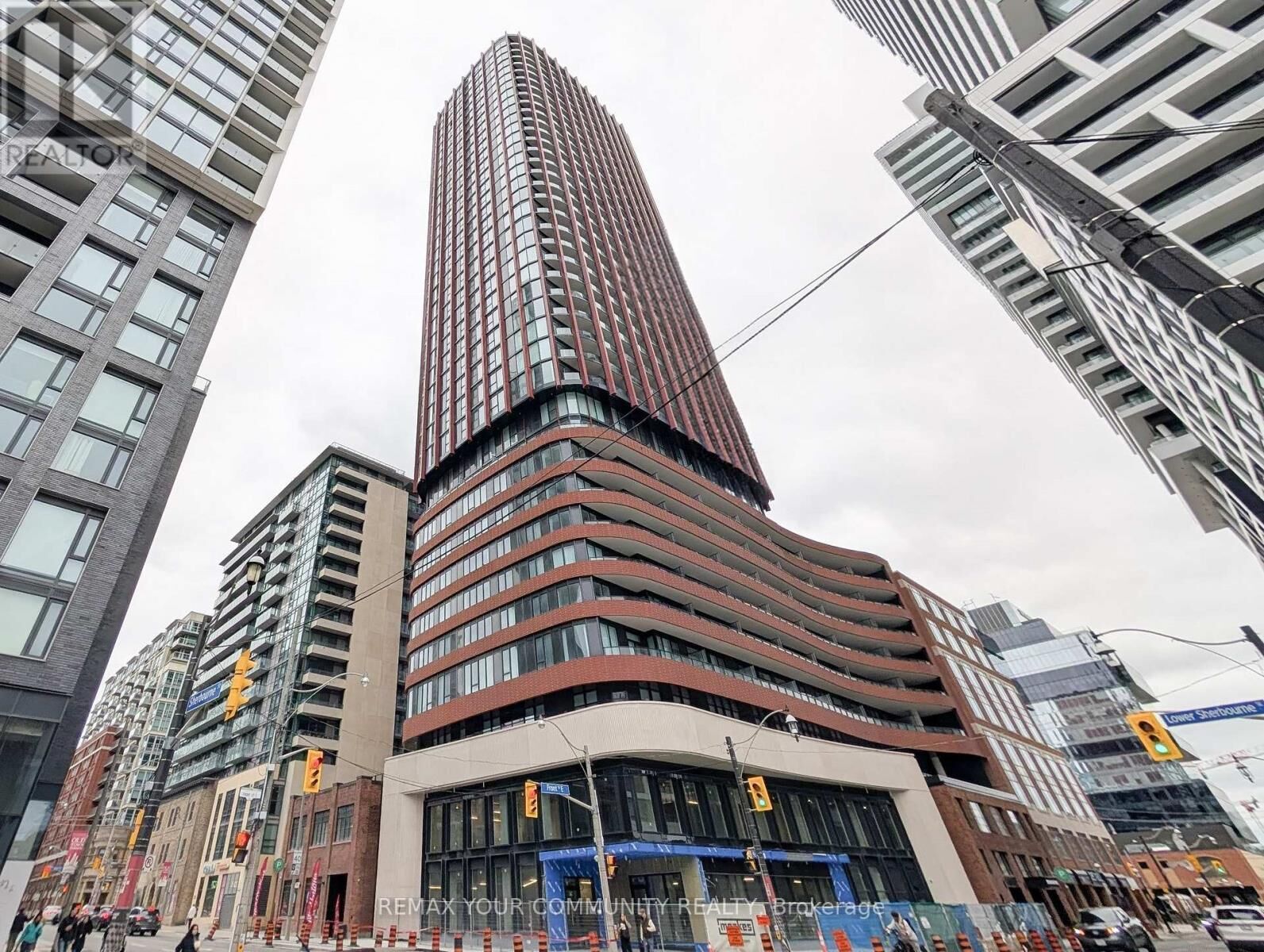 Property Photo: 180 Front Street East 707 ON M5A 0A9
