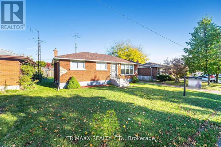Property Photo:  60 Parkdale Drive  ON L2V 2N6 