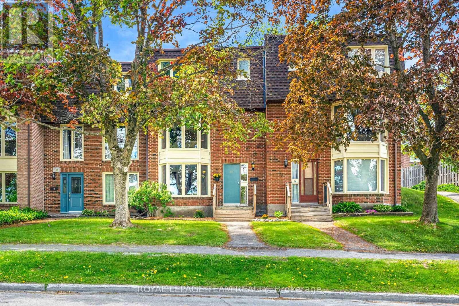 Property Photo:  182 Owl Drive  ON K1V 9P6 