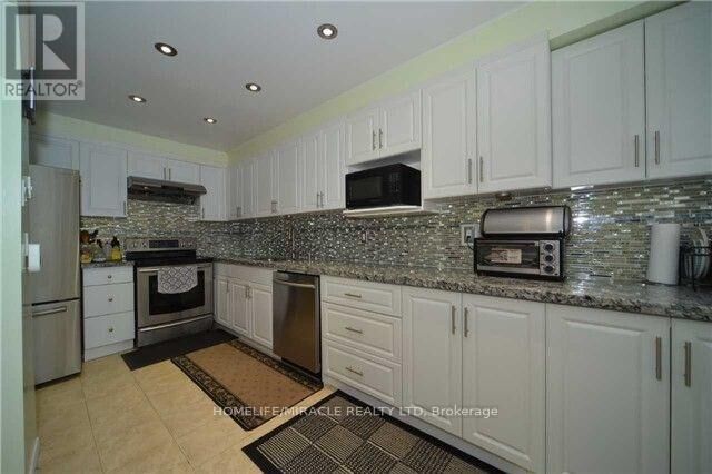 Property Photo:  6444 Finch Avenue West  ON M9V 1T4 