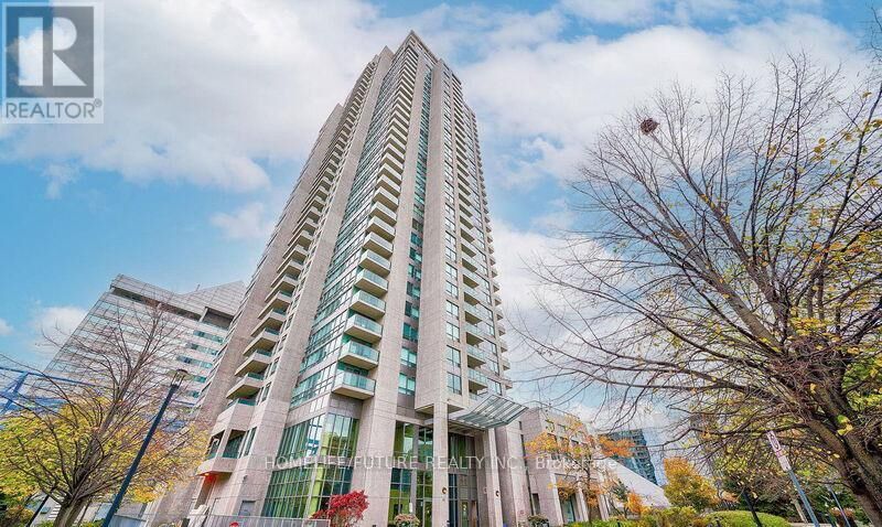 Property Photo:  60 Brian Harrison Way 2901  ON M1P 5J5 
