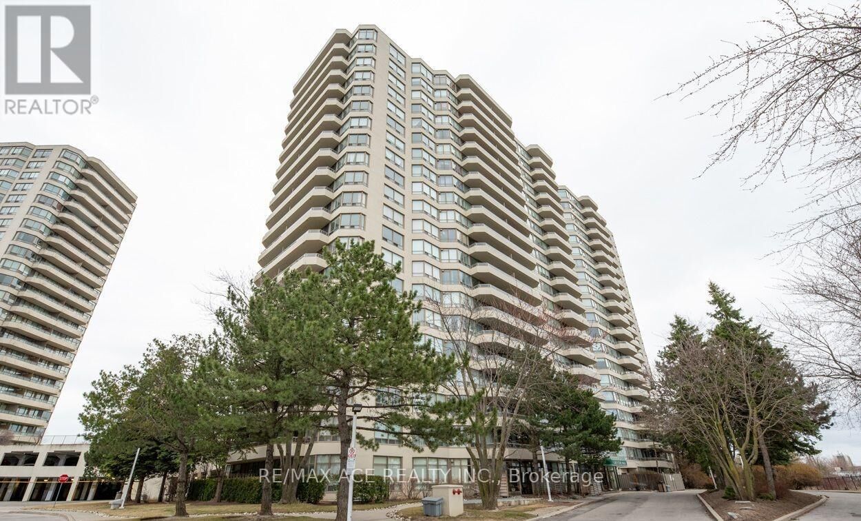 Property Photo:  1 Greystone Walk Drive 580  ON M1K 5J3 