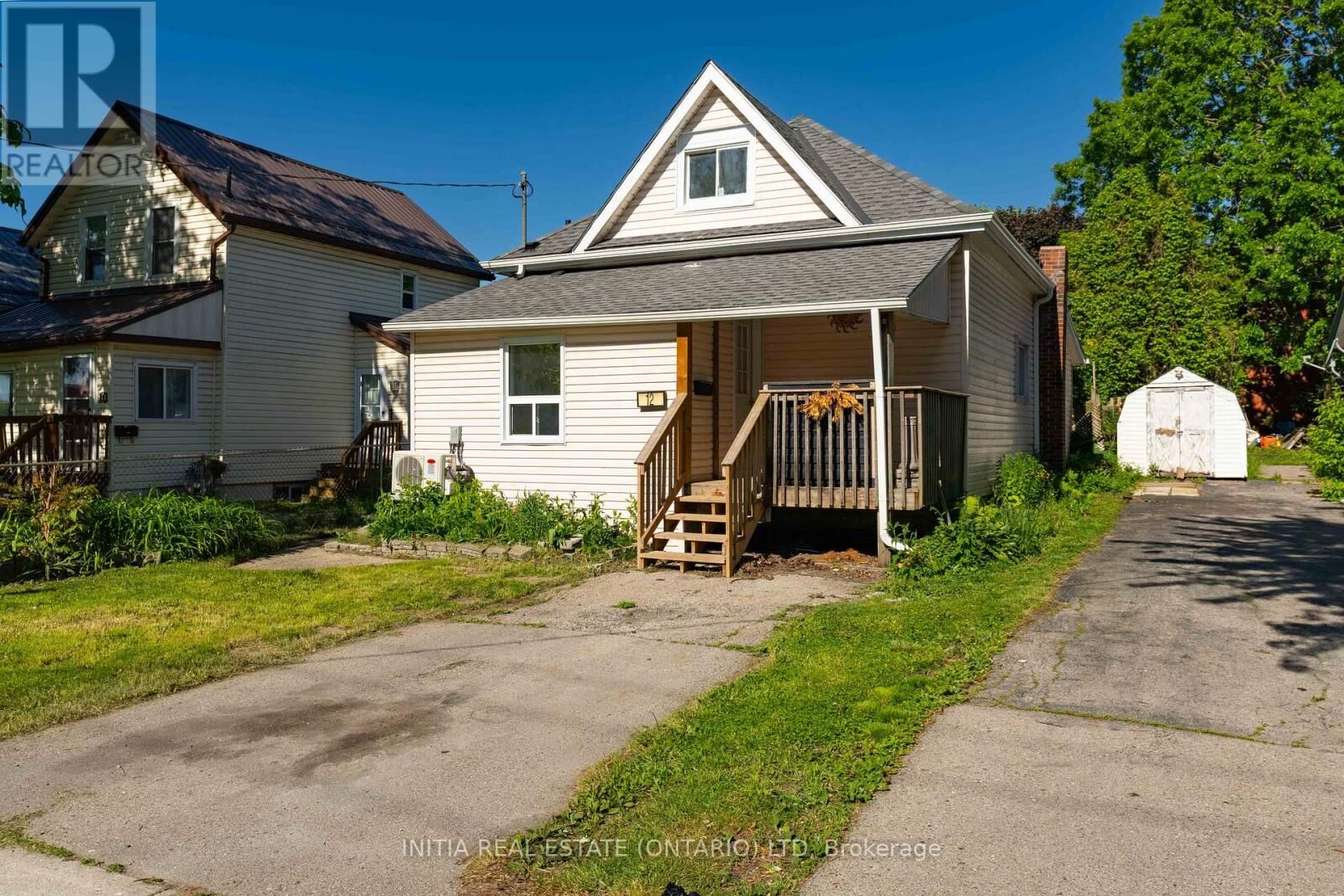 Property Photo:  12 Woodworth Avenue  ON N5P 3J2 