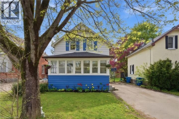 Property Photo:  572 Downie Street  ON N5A 1Y4 