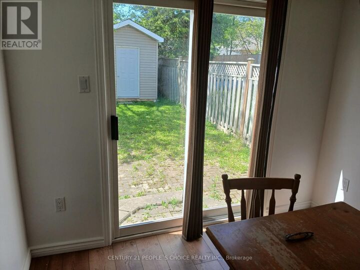 Photo de la propriété:  31 Moss Place  ON N1G 4V2 