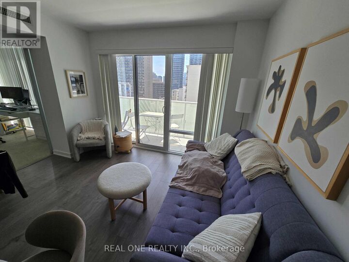 Property Photo:  501 Yonge Street 1109  ON M4Y 0G8 