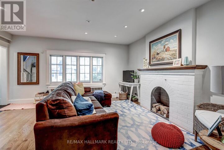 Property Photo:  69 Normandy Boulevard  ON M4L 3K4 