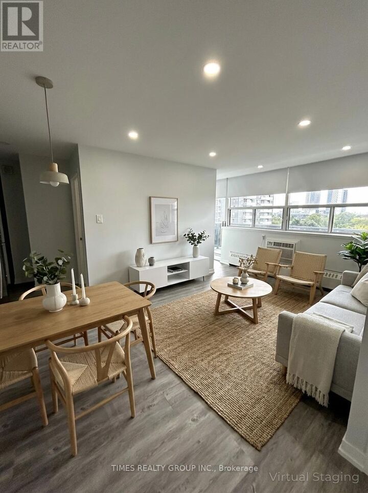 Property Photo: 15 Walmer Road 202 ON M5R 2X1