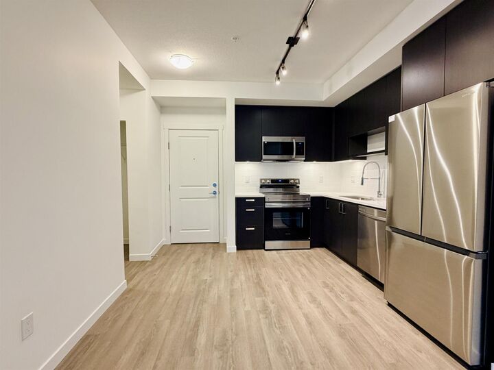 Property Photo:  15733 85th Avenue 418  BC V4N 6W8 