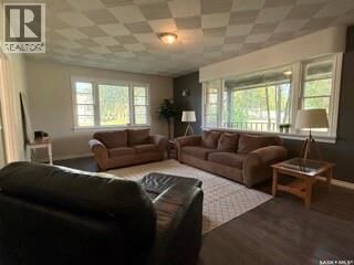 Property Photo:  300 3rd Street S  SK S0K 4P0 