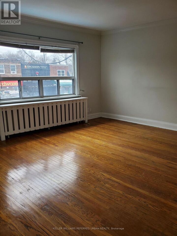Property Photo:  2017 Avenue Road Unit 1  ON M5M 4A5 