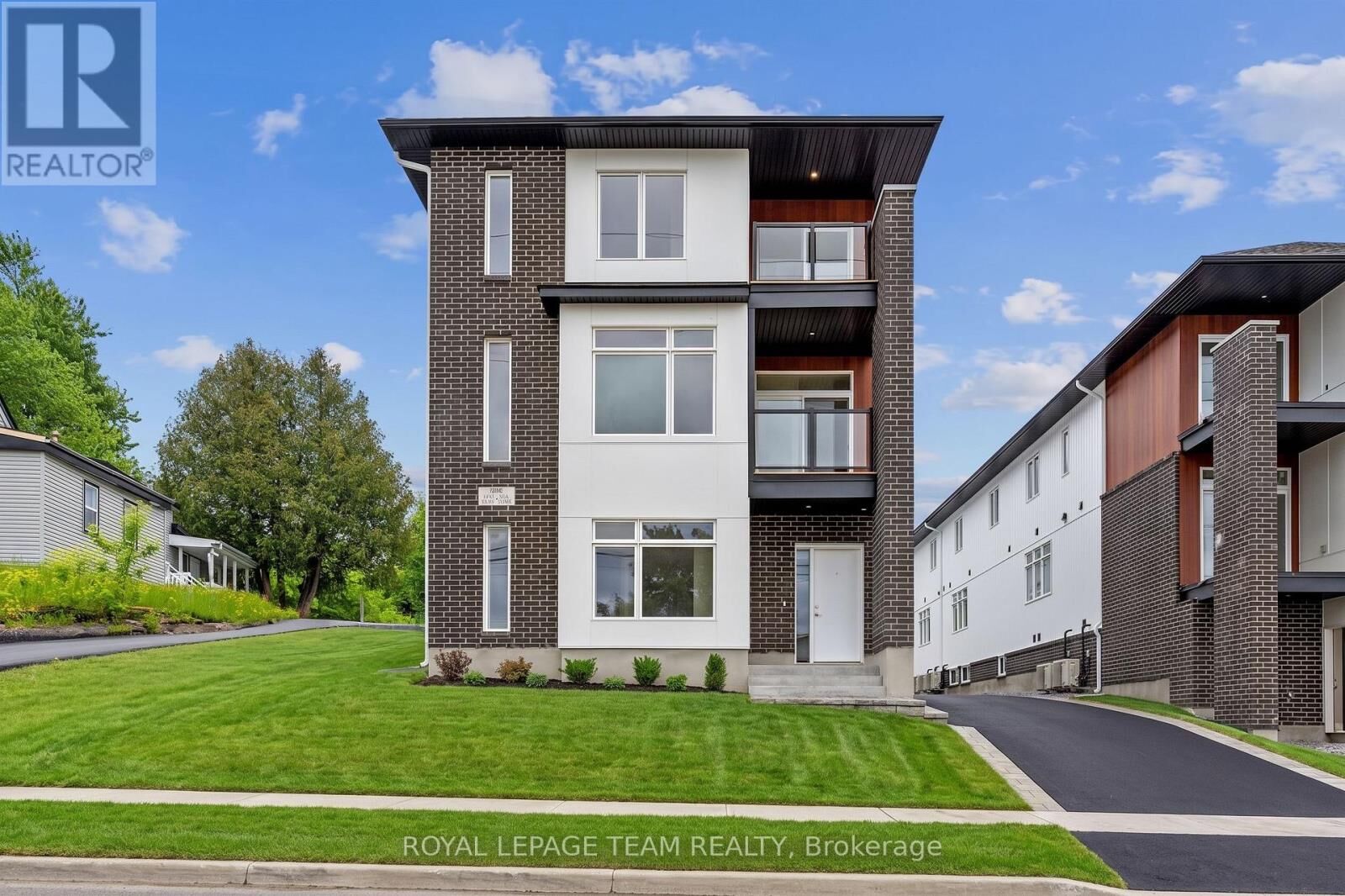 Property Photo:  6954 Notre Dame Street C  ON K1C 1H7 