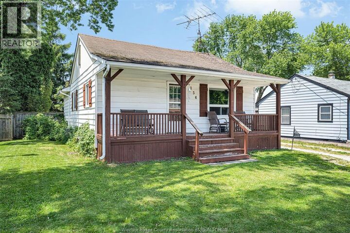 Property Photo:  156 Fourth Street  ON N0R 1A0 