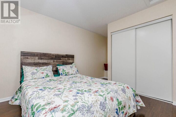Property Photo:  924 Burgess Gardens  ON L9T 0K8 