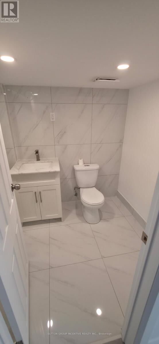Property Photo:  149 Gunn Street  ON L4M 2H8 