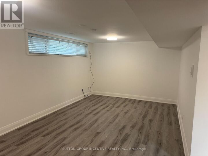 Photo de la propriété:  149 Gunn Street  ON L4M 2H8 