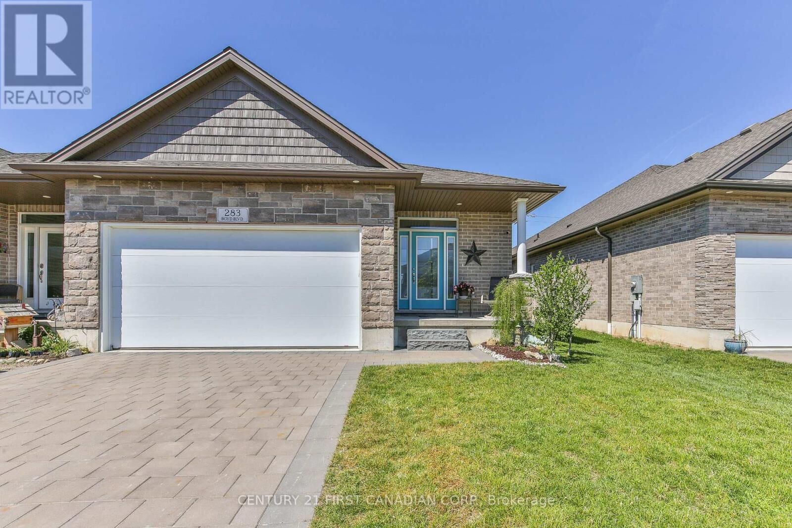 Property Photo:  283 Boyd Boulevard  ON N0M 2M0 