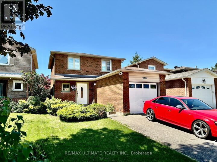 Property Photo:  3081 Olympus Mews  ON L5N 4V8 