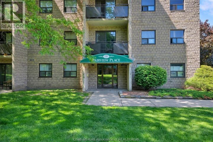 Property Photo:  130 Park Avenue East 408  ON N7M 3V6 