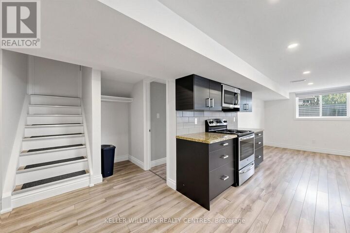 Property Photo:  807 Greenfield Crescent Lower  ON L3Y 3B2 