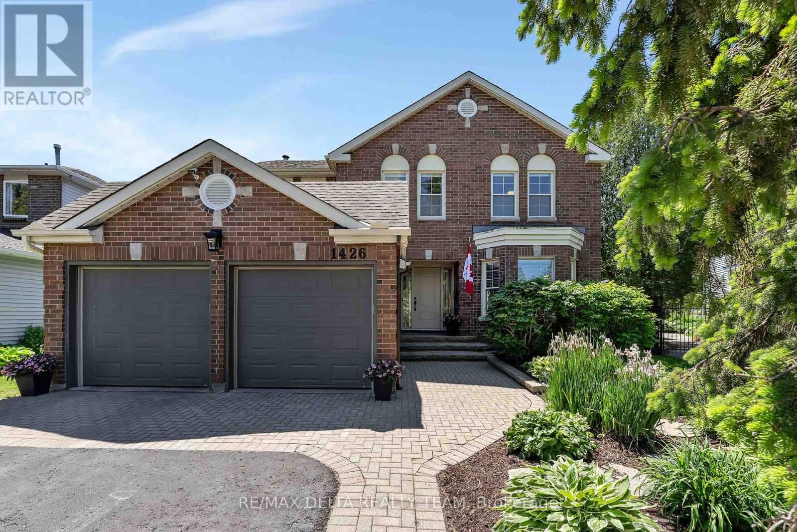 Property Photo:  1426 Cheverny Crescent  ON K4A 3C8 