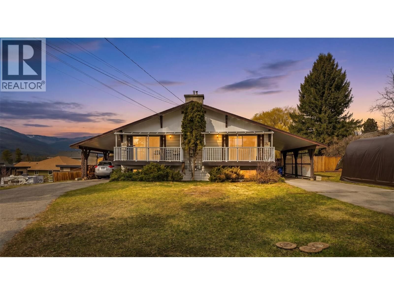 Property Photo:  635 307 Avenue  BC V1A 3G8 