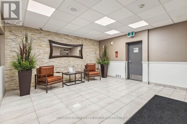 Photo de la propriété:  21 King Street 1201  ON N6A 5H3 