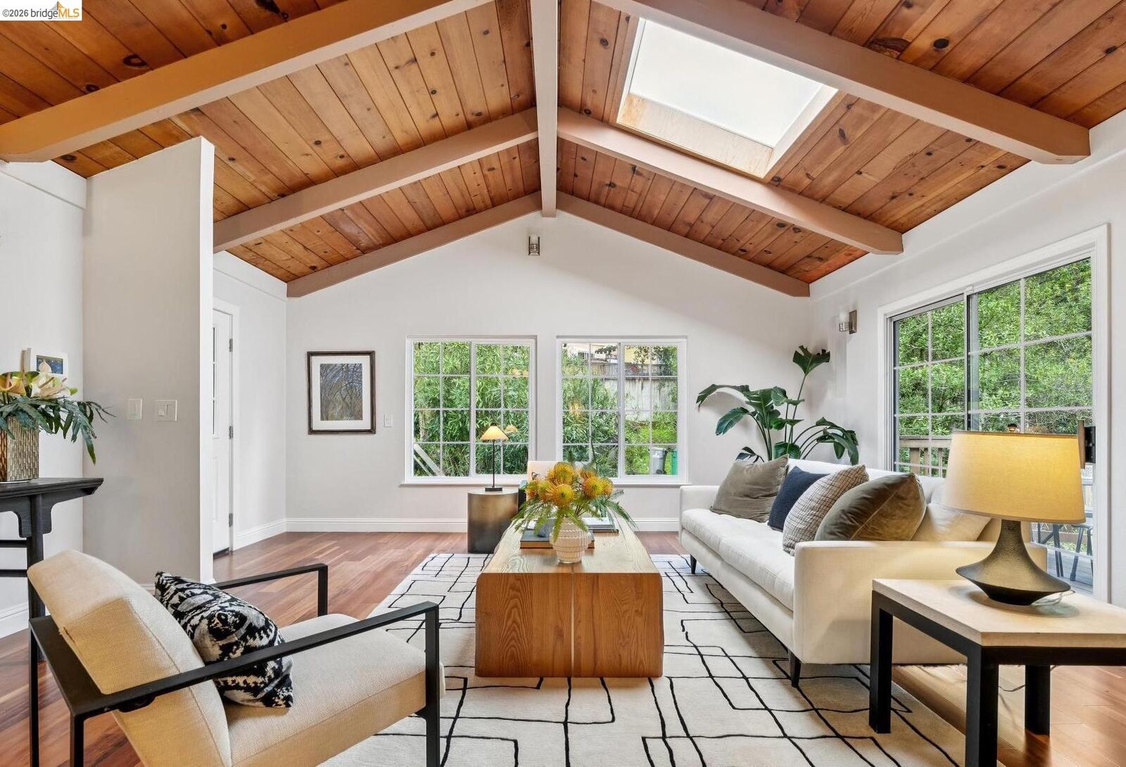 Property Photo: 6785 Aitken Dr. CA 94611