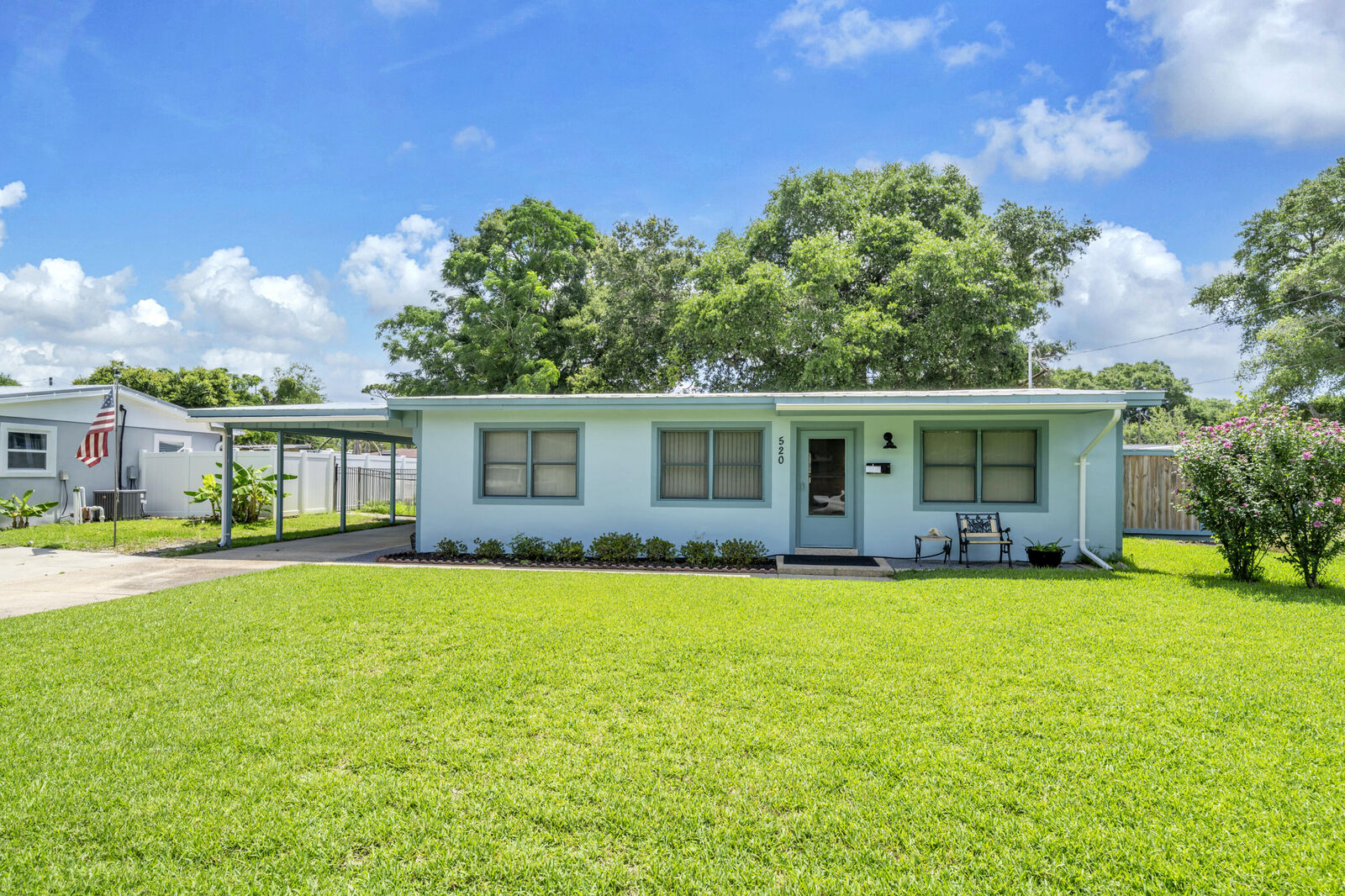 Property Photo:  520 Bryn Mawr Boulevard  FL 32569 