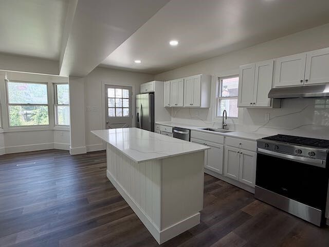 Property Photo:  1046 W 30th Street  PA 16508 