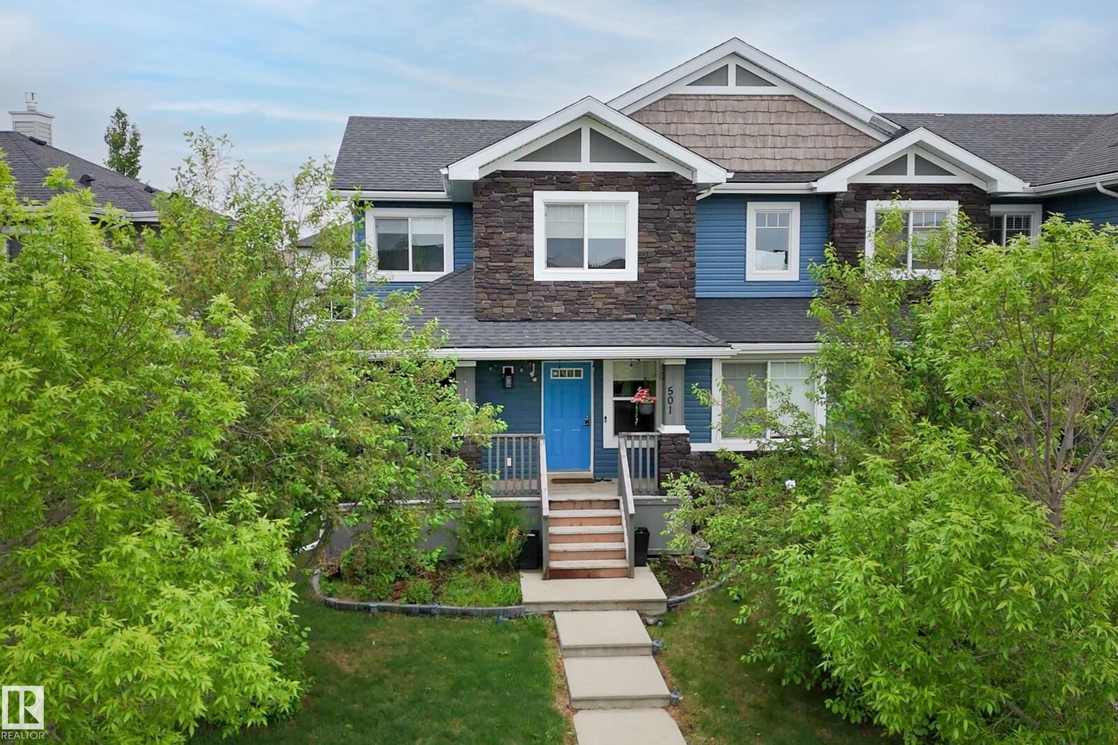 Property Photo:  501 Chappelle Drive SW  AB T6W 2B4 