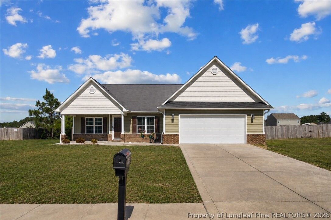 Property Photo:  454 Blackhawk Lane  NC 28376 