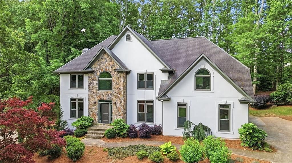 Property Photo: 1655 Valor Ridge Drive NW GA 30152