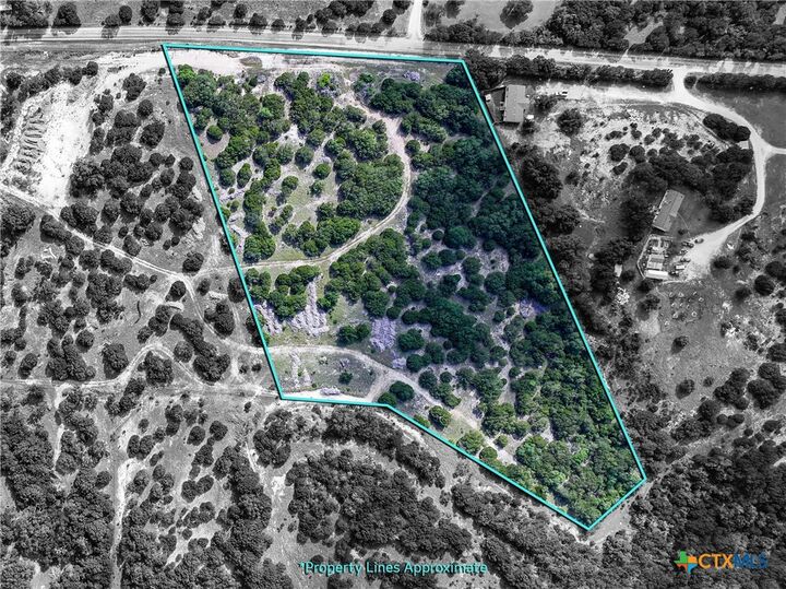Property Photo: 16350 F6 Cedar Valley Road TX 76571