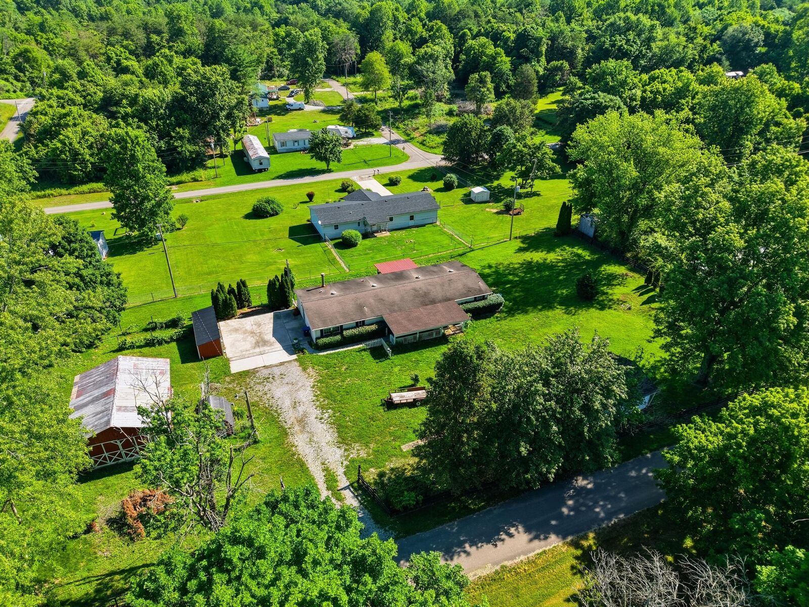Property Photo:  246 Briarwood Drive  KY 42519 