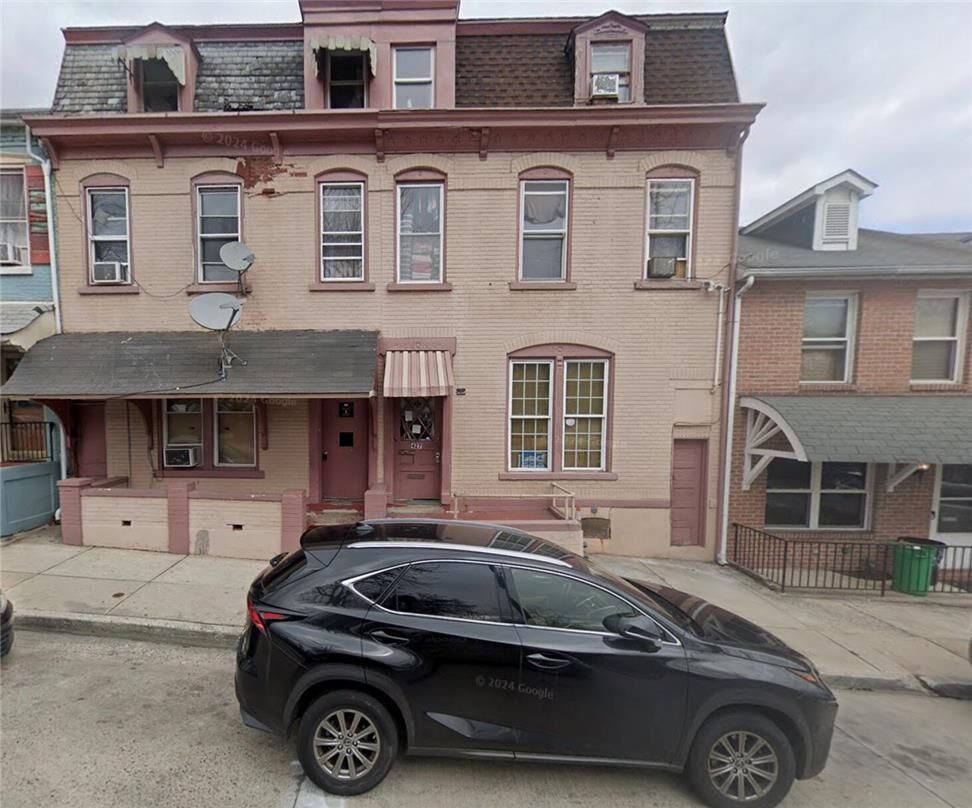 Property Photo:  427 N 5th Street #2  PA 18102 